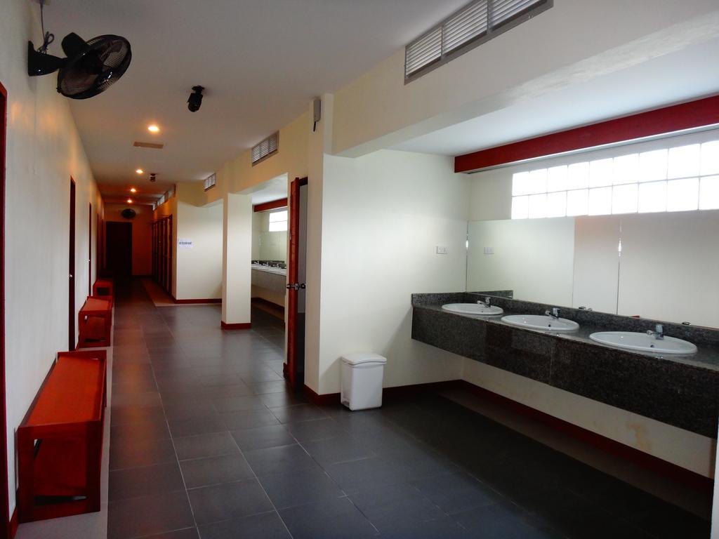 Phangan Pearl Hostel Хаад Рин Екстериор снимка