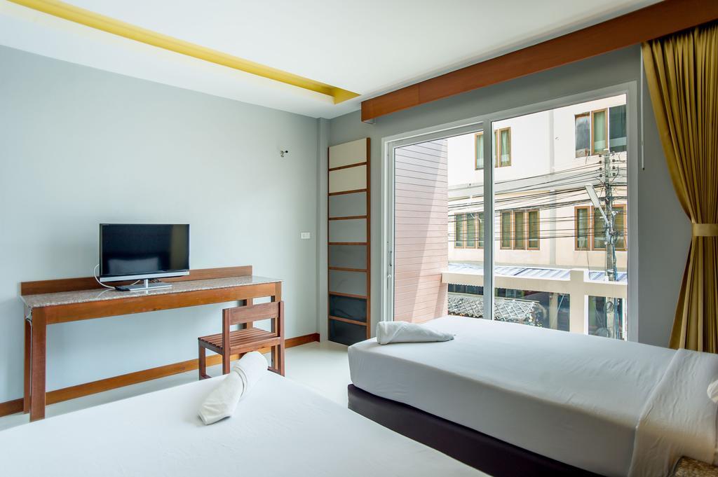 Phangan Pearl Hostel Хаад Рин Екстериор снимка