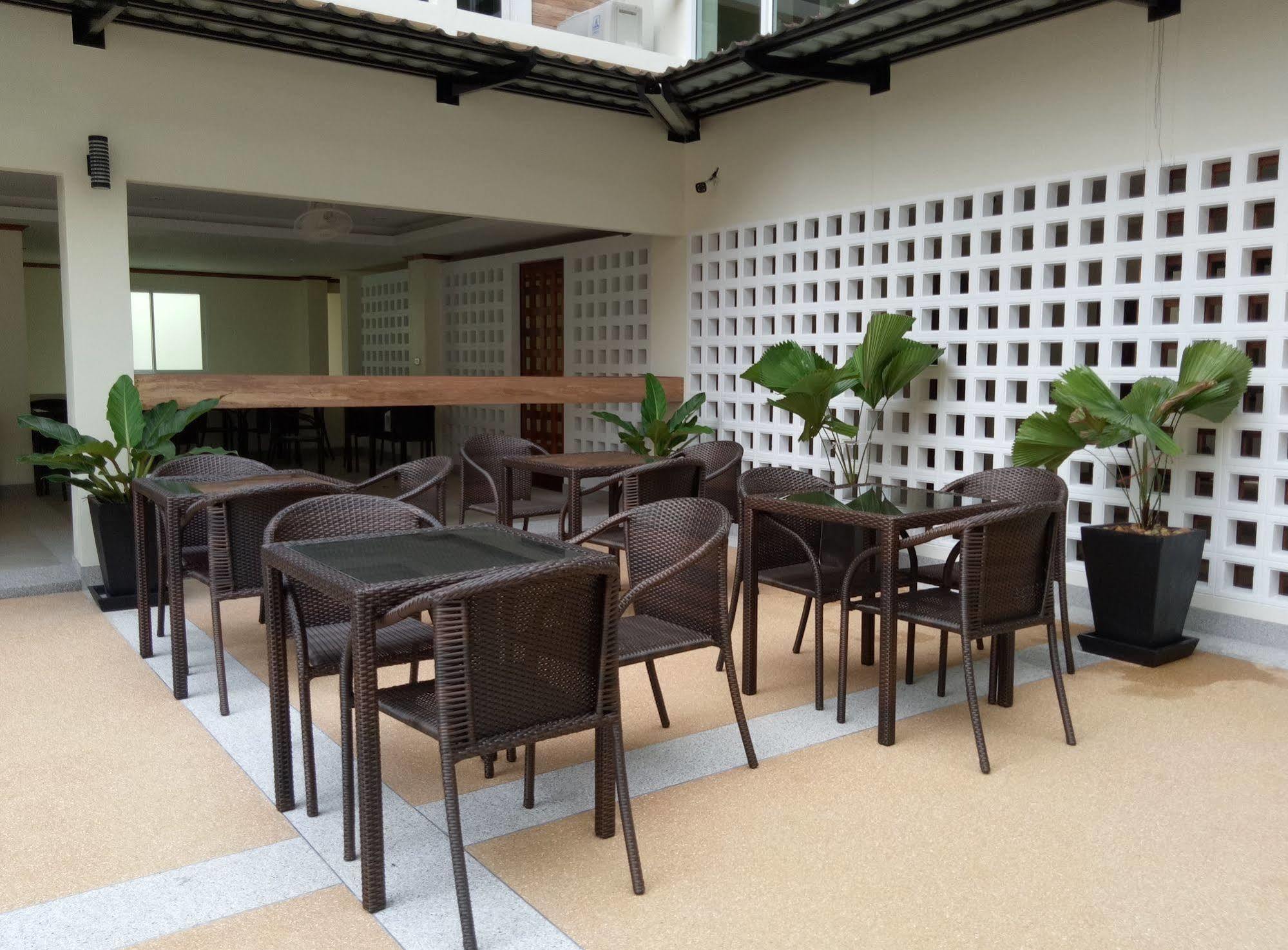 Phangan Pearl Hostel Хаад Рин Екстериор снимка